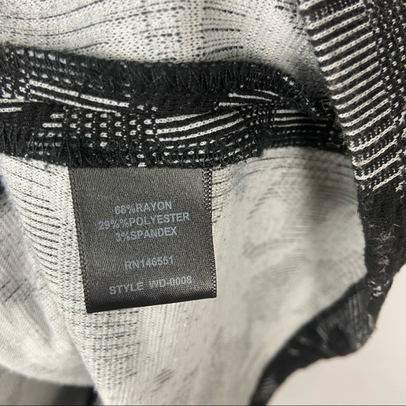 Sabie fit and flare dress, gray and black Size large - Picture 5 of 6